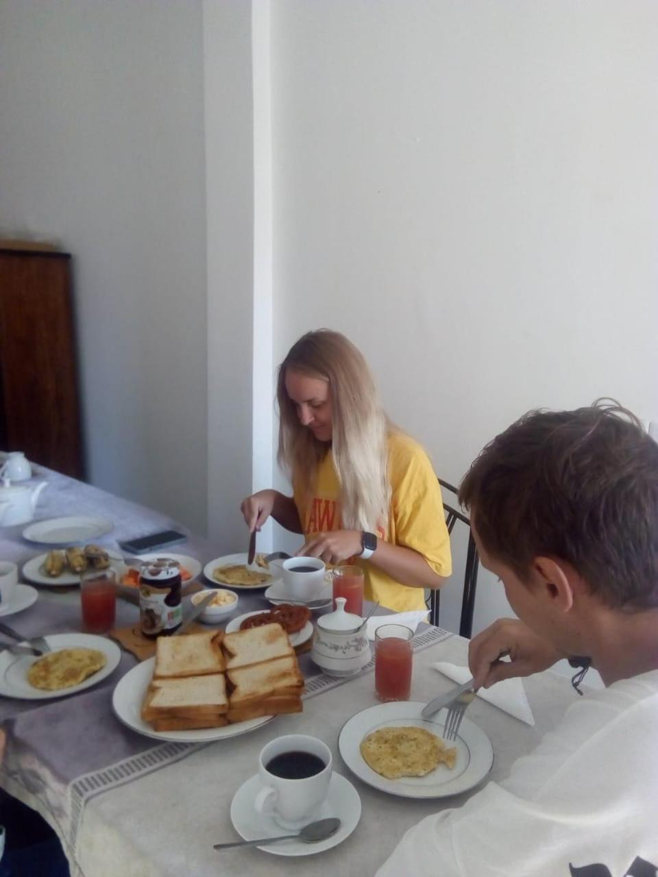 Frosty Heaven Guest House Нувара-Элия Экстерьер фото