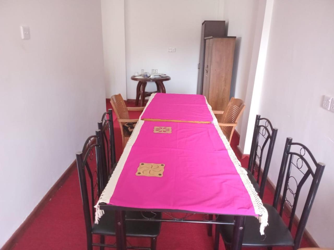 Frosty Heaven Guest House Нувара-Элия Экстерьер фото